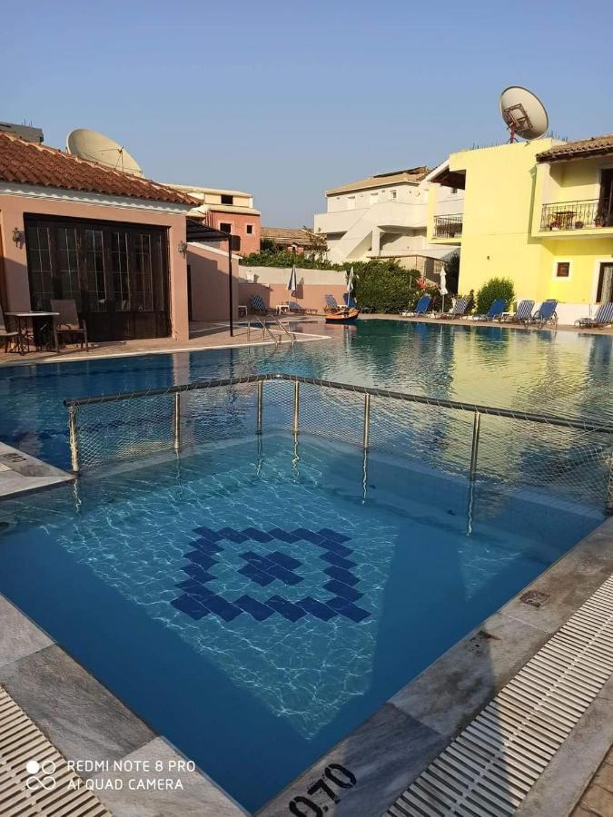 Amadeus Hawaii Apartments & Studios Sidárion المظهر الخارجي الصورة
