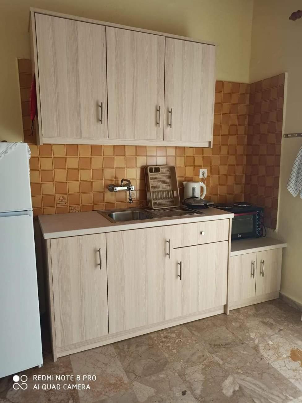 Amadeus Hawaii Apartments & Studios Sidárion الغرفة الصورة